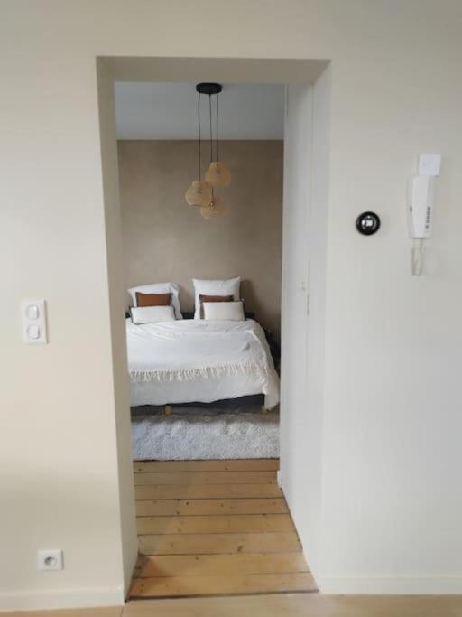 Au Pied Du Mur Huy Eksteriør billede